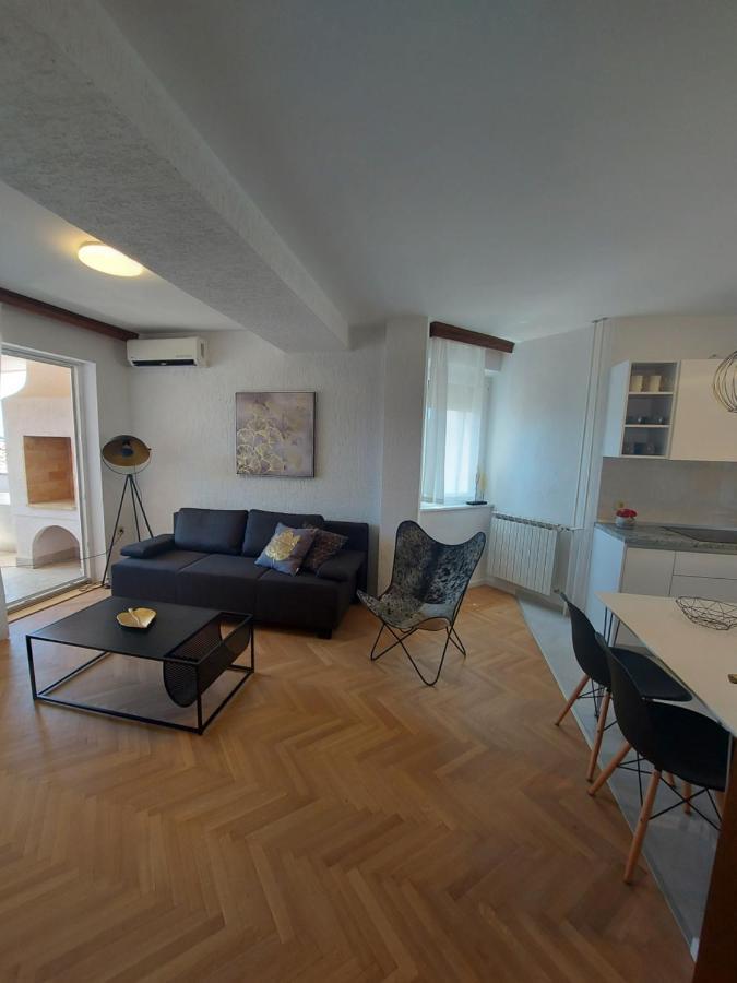 Apartments Fugosic Пунат Экстерьер фото