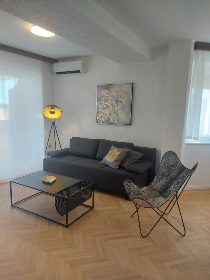 Apartments Fugosic Пунат Экстерьер фото