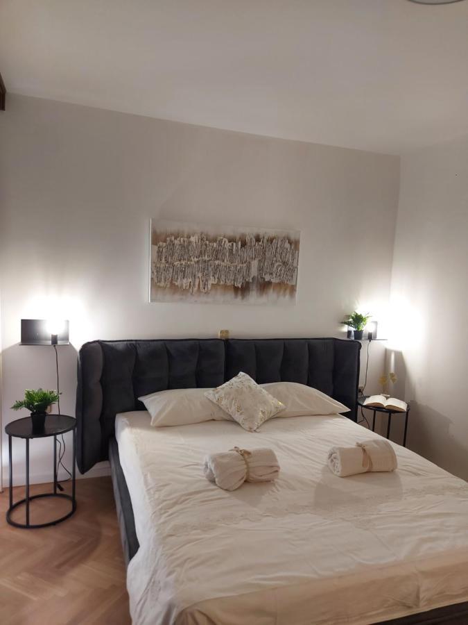 Apartments Fugosic Пунат Экстерьер фото